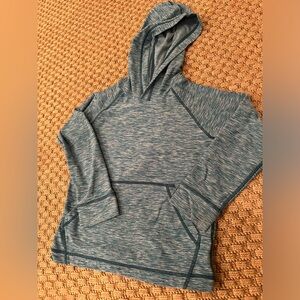 Hanna Andersson hooded long sleeve tee girls size 4